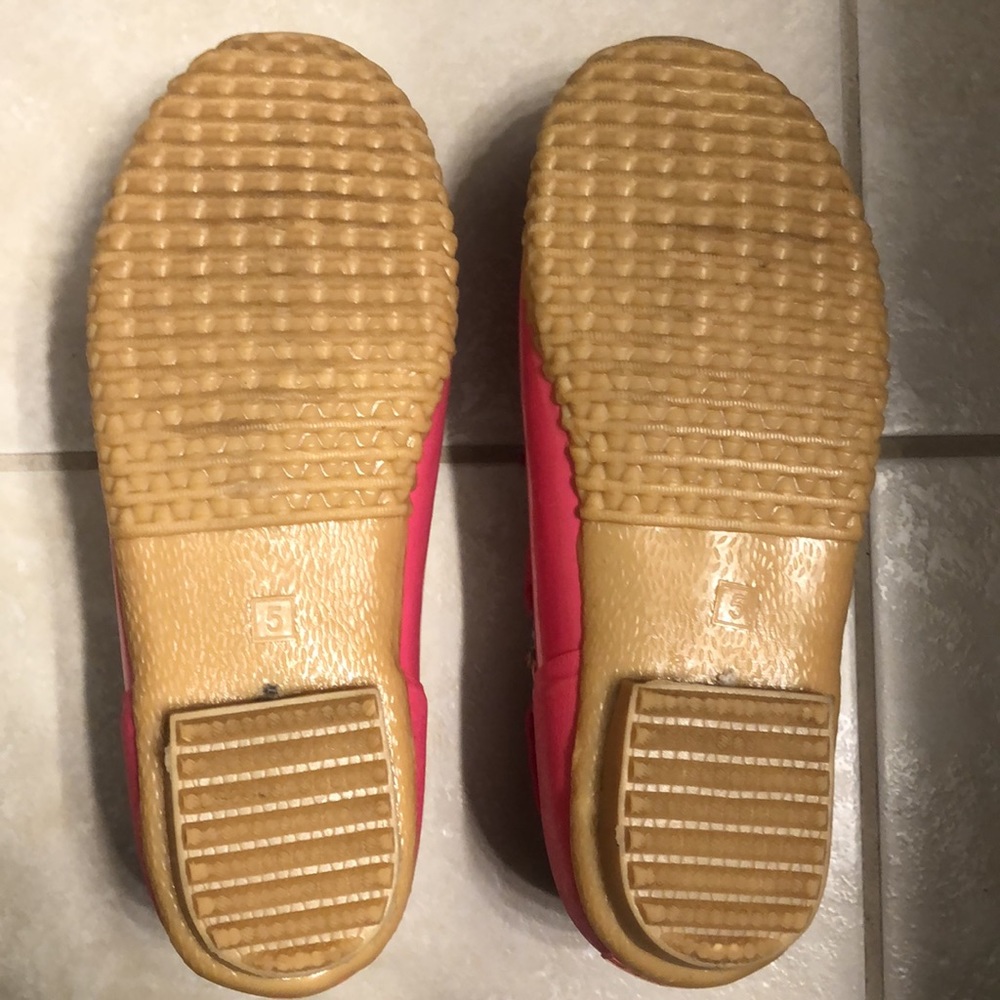 Girls Shoes Size 5 - Picture 2 of 3